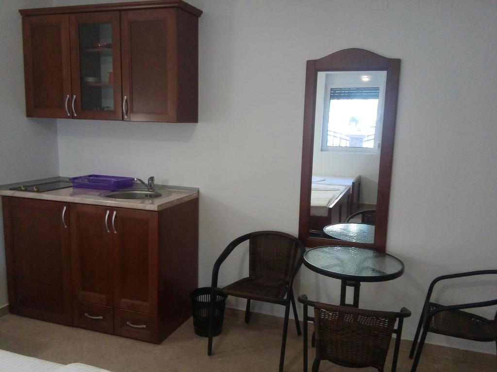 Apartments Vila A1 Добра-Вода Экстерьер фото