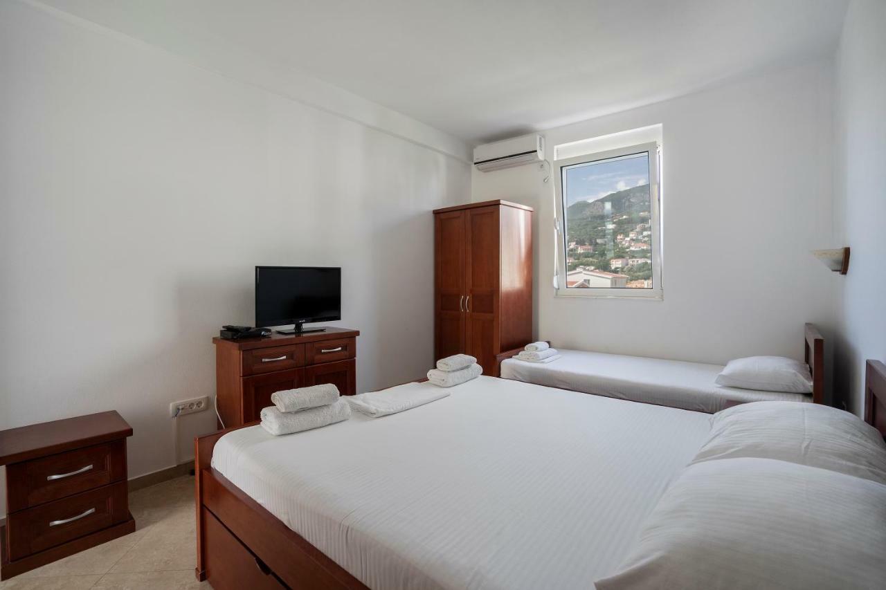Apartments Vila A1 Добра-Вода Экстерьер фото