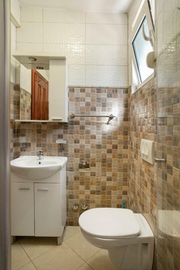 Apartments Vila A1 Добра-Вода Экстерьер фото