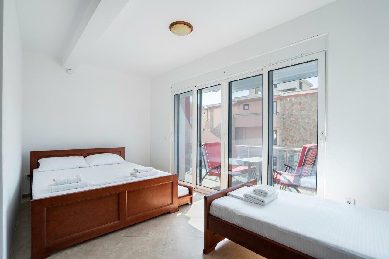 Apartments Vila A1 Добра-Вода Экстерьер фото
