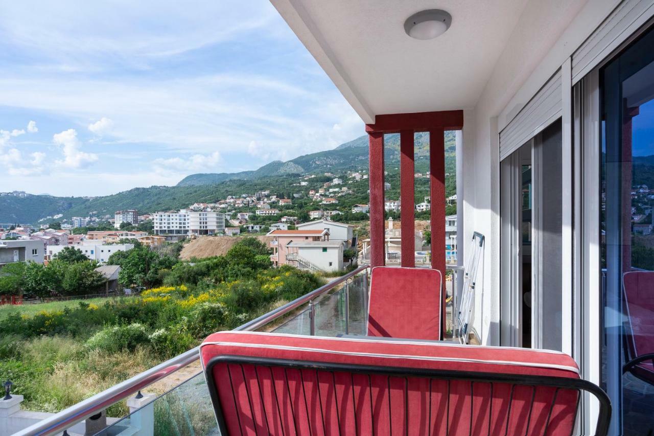 Apartments Vila A1 Добра-Вода Экстерьер фото