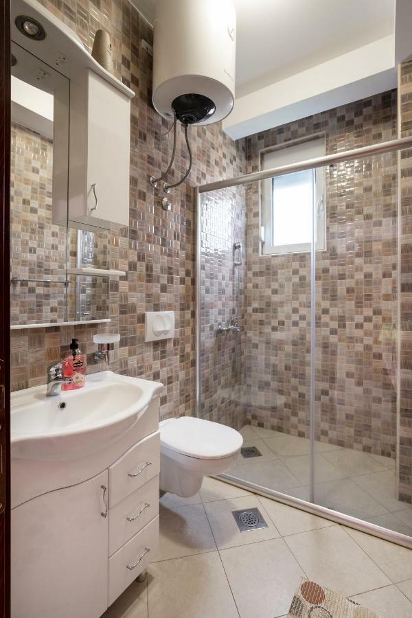 Apartments Vila A1 Добра-Вода Экстерьер фото