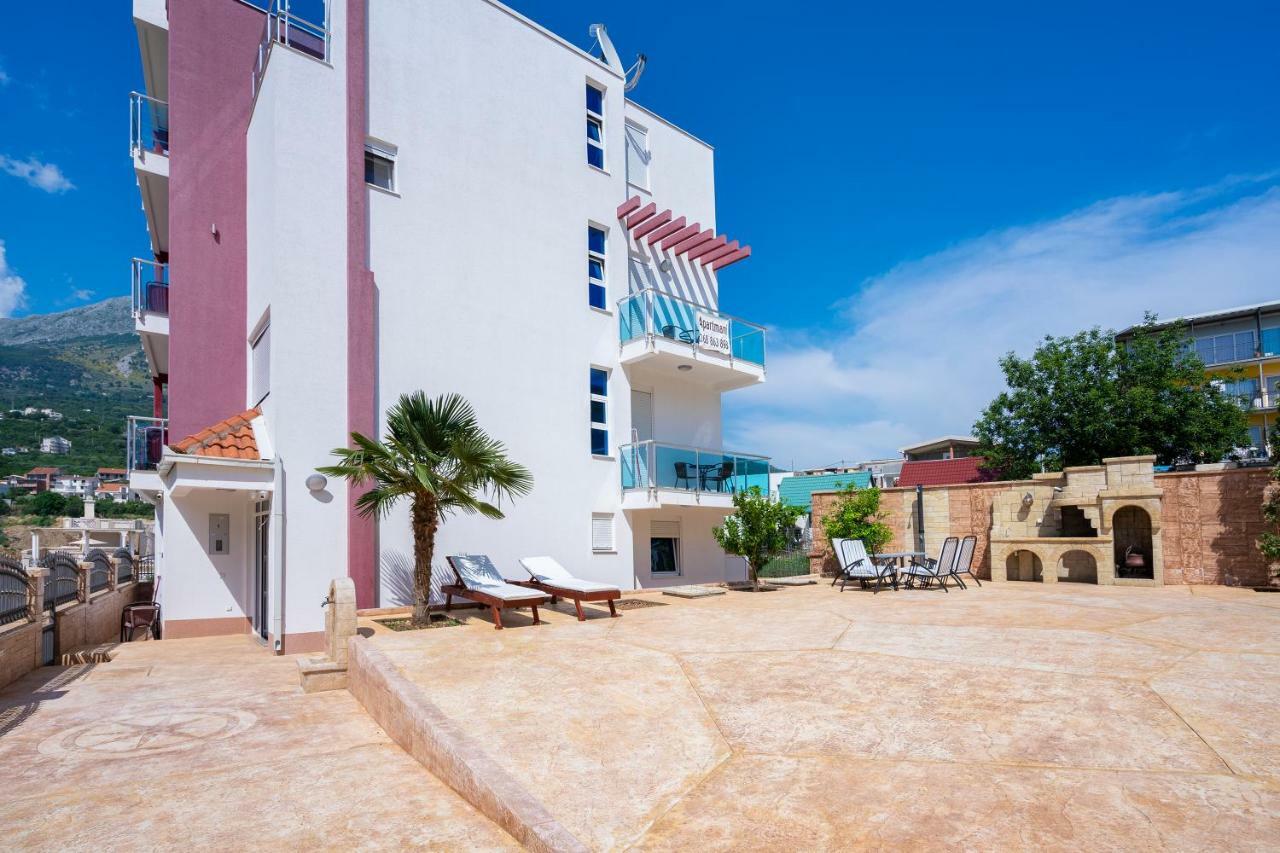 Apartments Vila A1 Добра-Вода Экстерьер фото